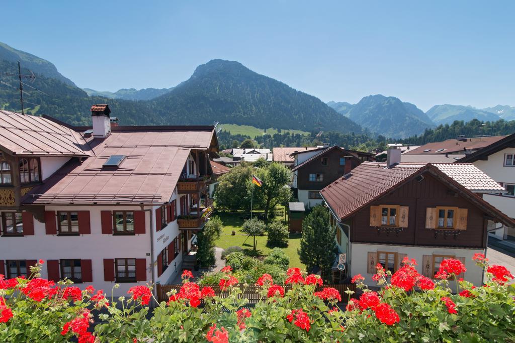 Hotel Garni Regina Oberstdorf Buitenkant foto
